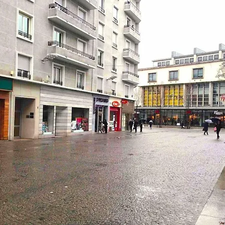 Clock Apartment Chambery